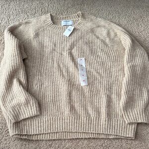 Old Navy Men's Beige Crewneck Sweater